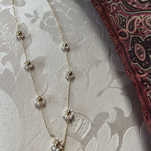 Pearl Floral Gold Chain