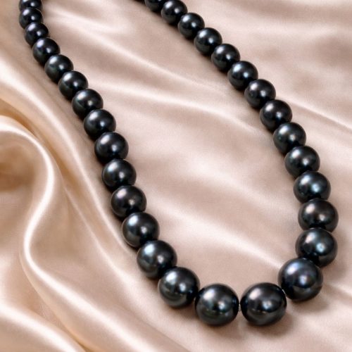 Black Pearl Necklace (10–11 mm)