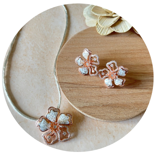 Pendant Set