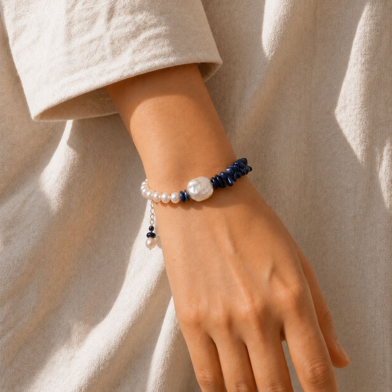 Lapis Lazuli Chips & Freshwater Pearl Bracelet